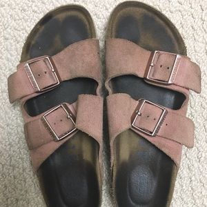 Women’s used pink Birkenstock’s. Size 38.